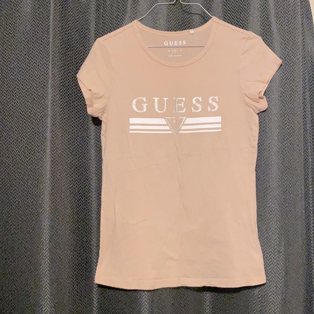 Guess t-shirt medium